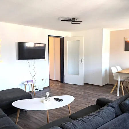Hw4B - Urlaubsmagie - Zentral Mit Gemeinschaftsgarten, -Pool, -Sauna & Whirlpool Sebnitz Esterno foto