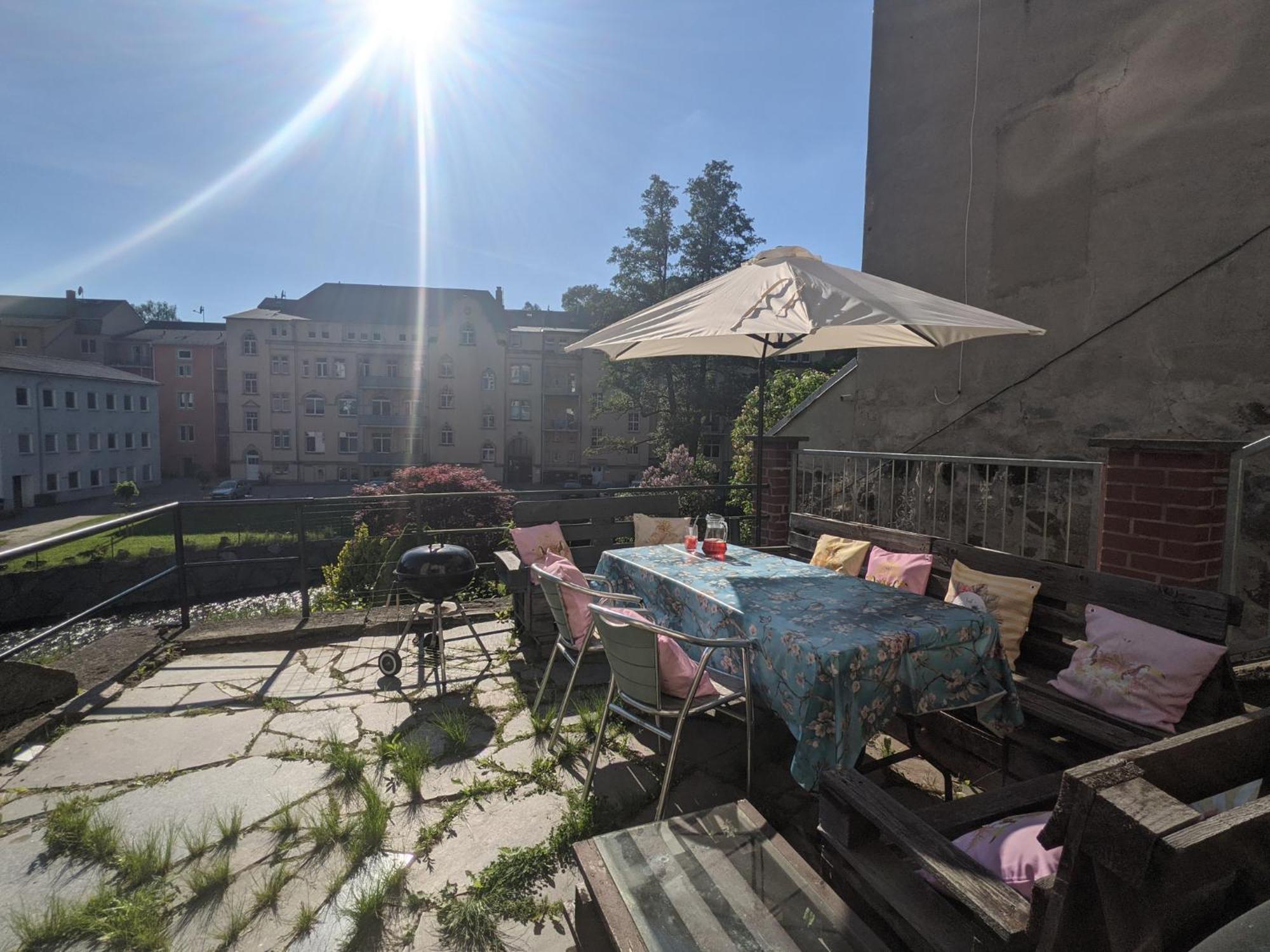 Apartment Hw4b - Urlaubsmagie - Zentral Mit Gemeinschaftsgarten, -pool, -sauna & Whirlpool Sebnitz