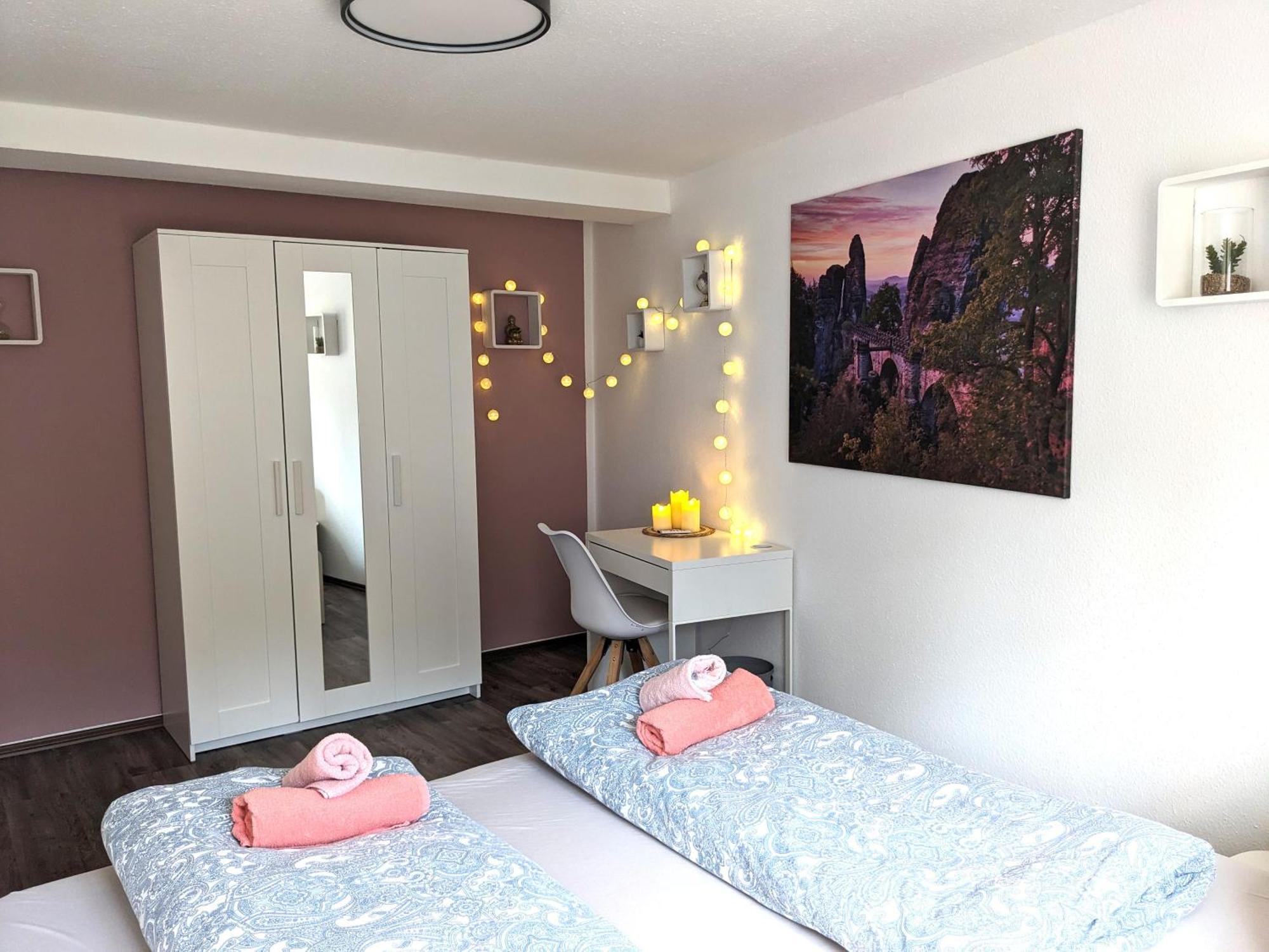 Apartment Hw4b - Urlaubsmagie - Zentral Mit Gemeinschaftsgarten, -pool, -sauna & Whirlpool Sebnitz